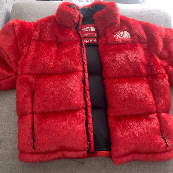 Supreme x The North Face Faux Fur - Picture 4 of 4